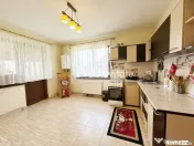Inchiriere Casa 3 camere + curte generoasa 500 mp 