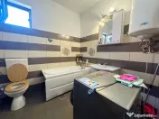 Inchiriere Casa 3 camere + curte generoasa 500 mp 