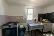 Casă renovată 2022, 3 camere, 1034 mp teren, încălzir... 