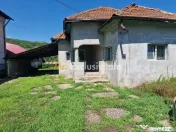 Casă cărămidă 4 camere + anexe - Călinești - Vrăne... 