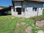 Casă cărămidă 4 camere + anexe - Călinești - Vrăne... 