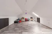 Casa cu 5 camere Stefanesti, Aleea Viilor, AG 