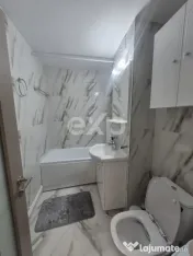 De închiriat apartament cu 2 camere,decomandat, 45m², zona
