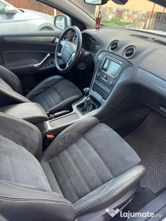 Ford Mondeo 2014 Decembrie - Filtru particule defect/înfundat