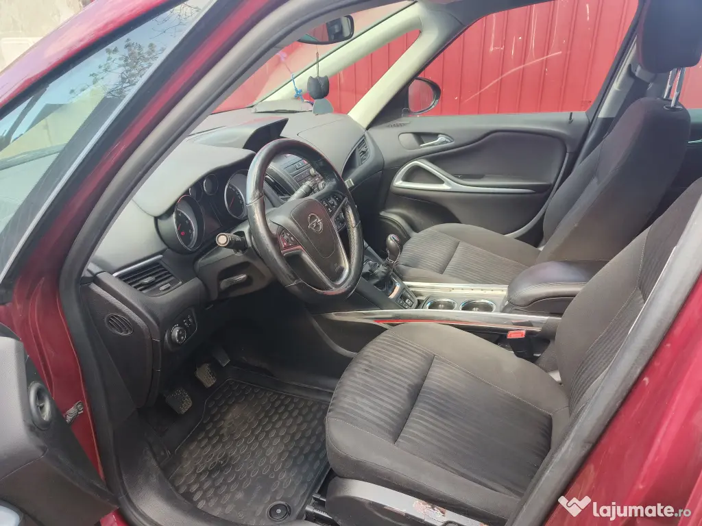 Opel Zafira 2014 1.6 Diesel 7 locuri