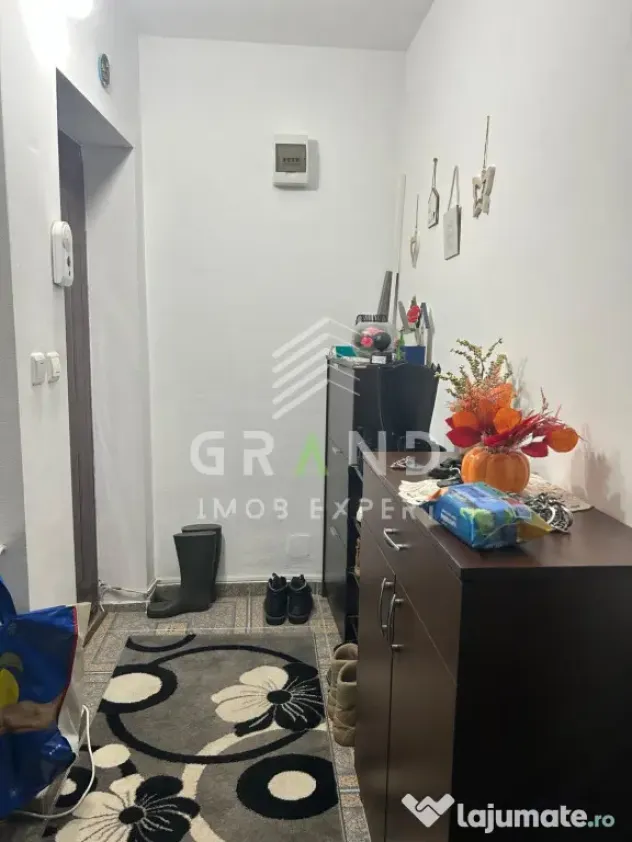 Apartament de vanzare 2 camere decomandate, Eroilor, Florest
