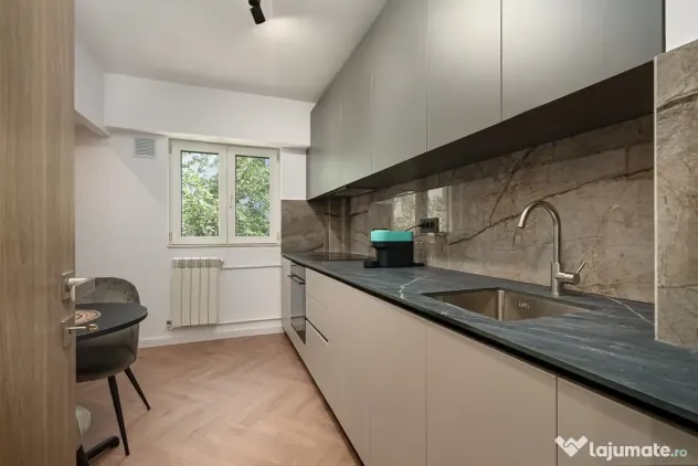 Apartament 2 camere, renovat recent, Universitate - ultracen