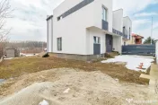 Casa Corbeanca P+1 cu 3 dormitoare si curte generoasa, te... 