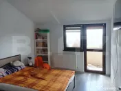 Garsonieră luminoasă cu priveliște panoramică spre Tâmp 