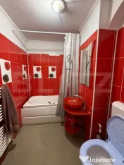 Apartament 3 camere, decomandat, Zona Centrală 