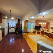 Apartament 4 camere de vânzare Ultracentral etaj 1