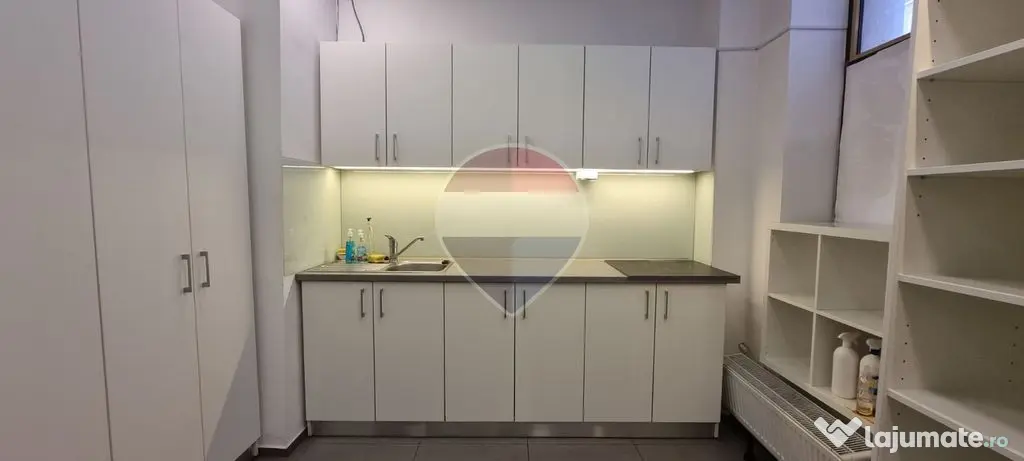 Spațiu comercial de închiriat 143mp în zona 1 Mai