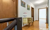 Apartament 4 camere de vanzare la Unirii, 3xparcare, boxa...