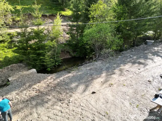Vând teren intravilan in Băișoara
