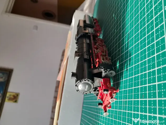 Locomotiva Liliput BR52 DB H0 DC analog, fara mufa digitala si vagoane marfa