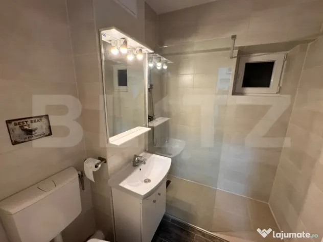 Apartament 2 camere decomandate Central , Piata Mare