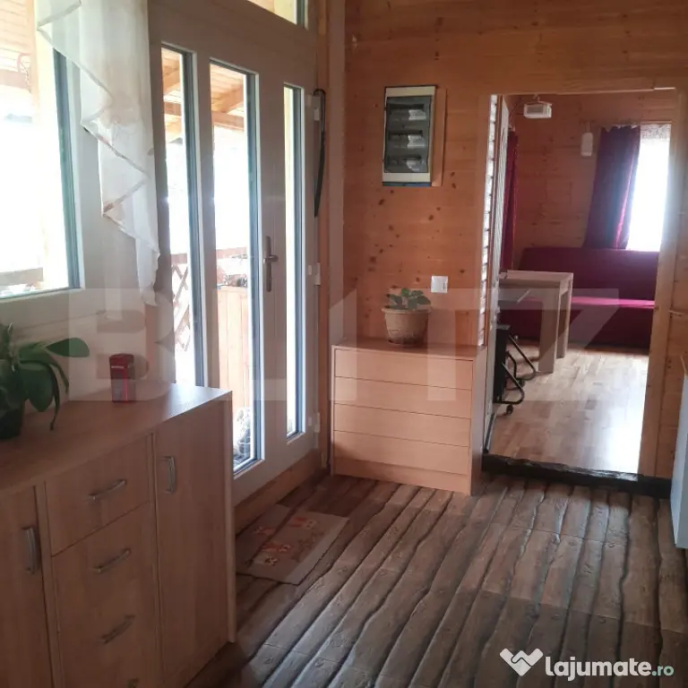 Casă deosebită din lemn masiv de stejar | 125 mp utili | T
