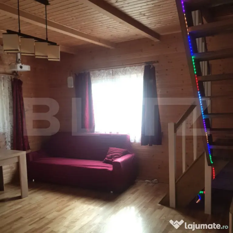 Casă deosebită din lemn masiv de stejar | 125 mp utili | T