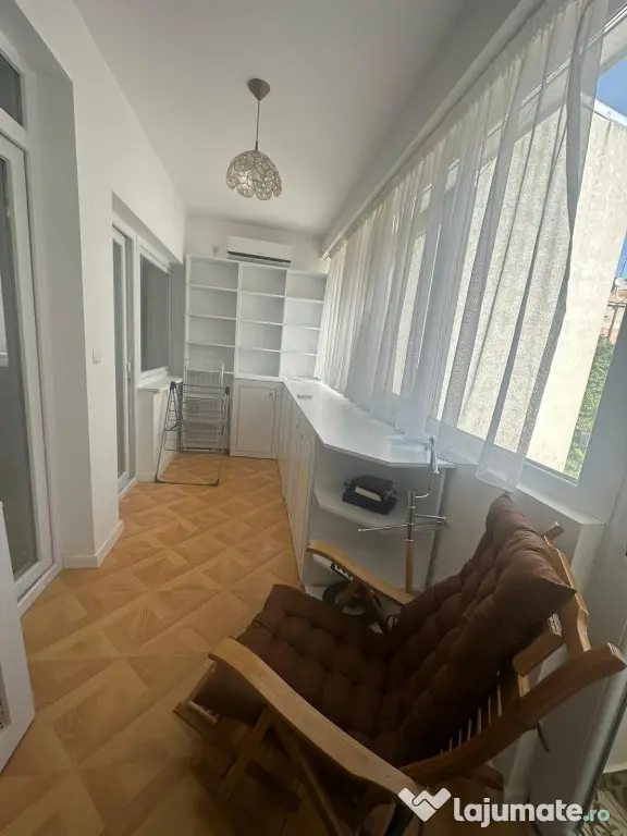 ÎNCHIRIEZ apartament 3 camere ATENEU! Cișmigiu