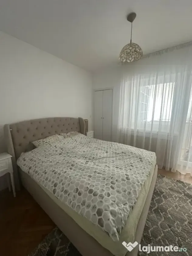 ÎNCHIRIEZ apartament 3 camere ATENEU! Cișmigiu