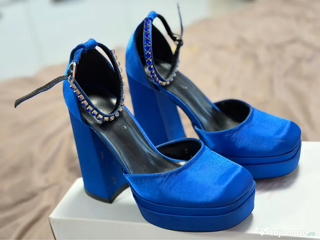 Pantofi