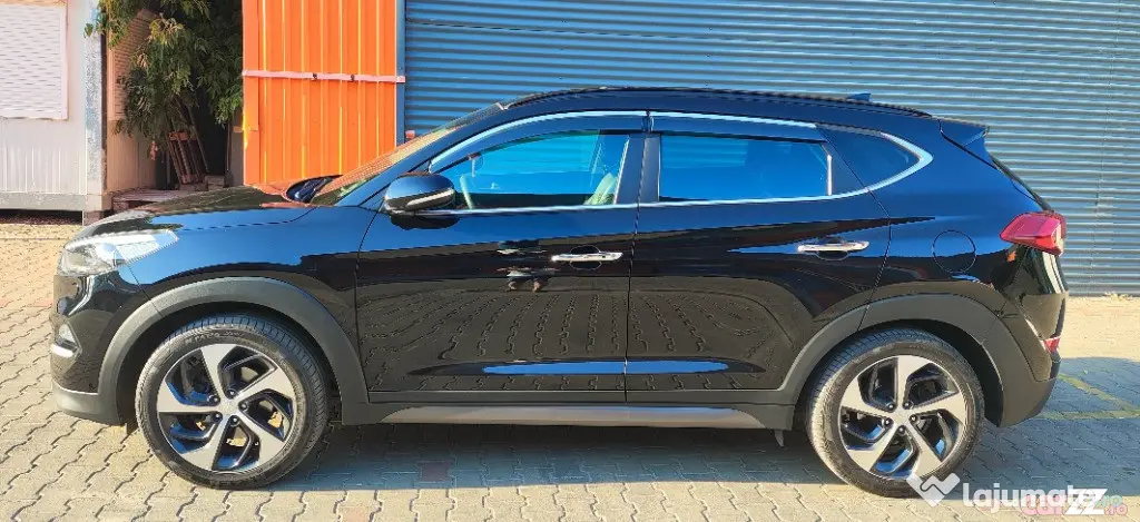 Hyundai Tucson 2.0 crdi Luxury 155000 km