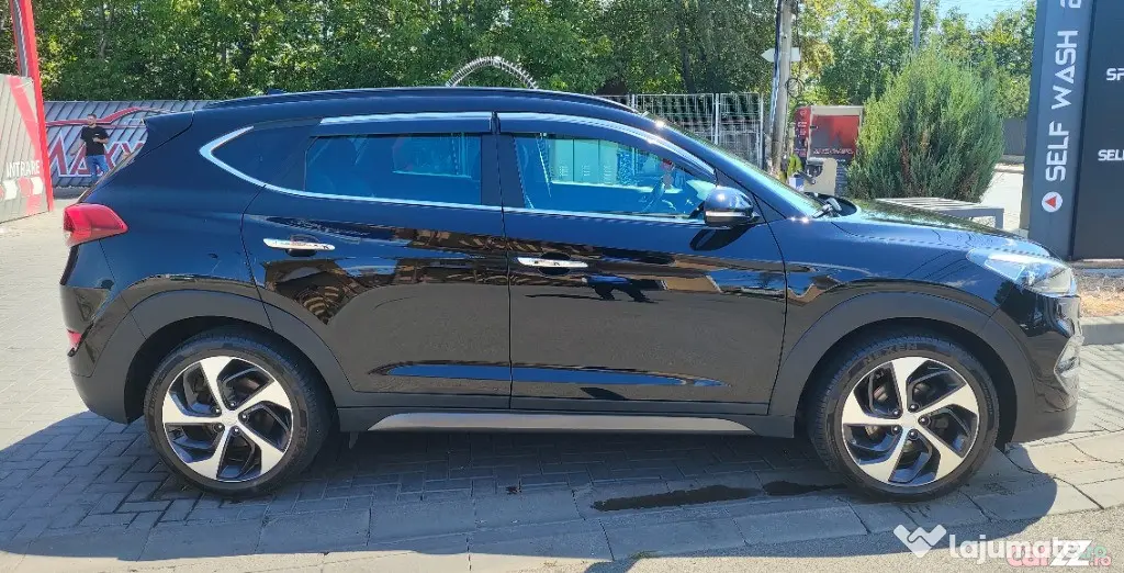 Hyundai Tucson 2.0 crdi Luxury 155000 km