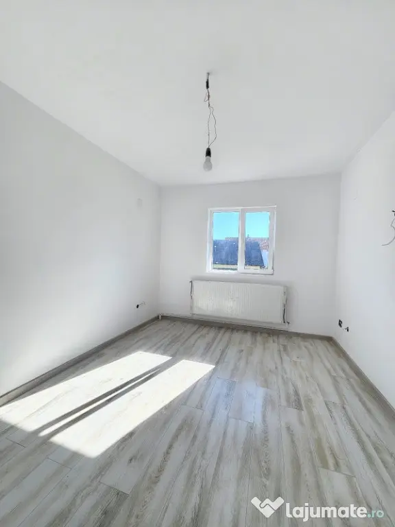 Casa P+M Pitesti, parte din duplex, 138000 EURO