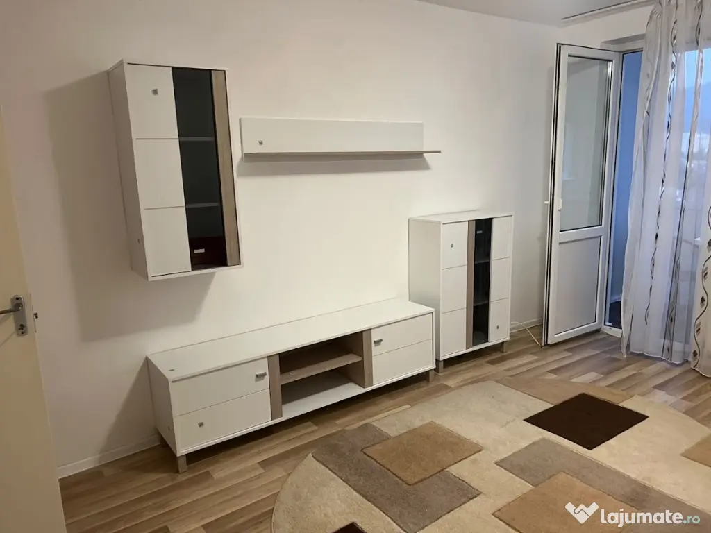inchiriez apartament 2 camere
