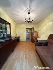 Apartament de vanzare, 2 camere decomandat, parter, Micro 13 
