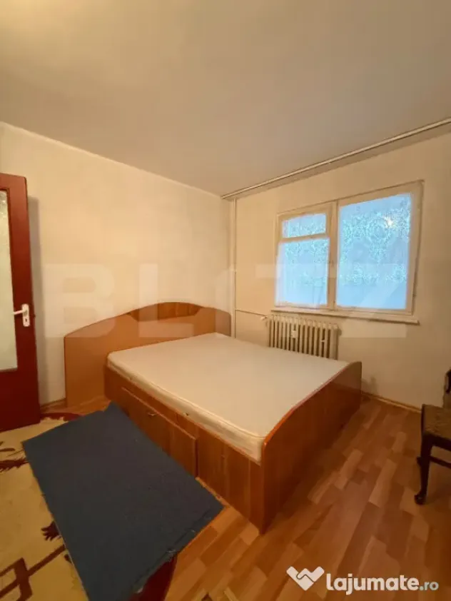 Apartament de vanzare, 2 camere decomandat, parter, Micro 13