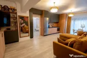 Apartament 3 camere decomandat 68 mp Rovine