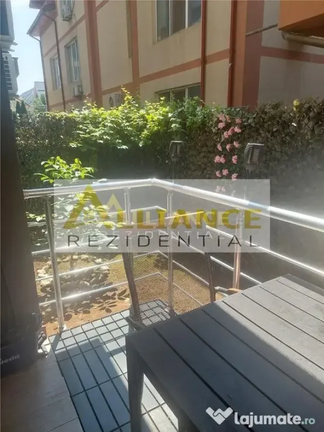Ap 2 camere cu gradina 5 minute fata de metrou