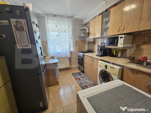 Apartament 2 camere, etaj intermediar, 39 mp, zona Tomesti