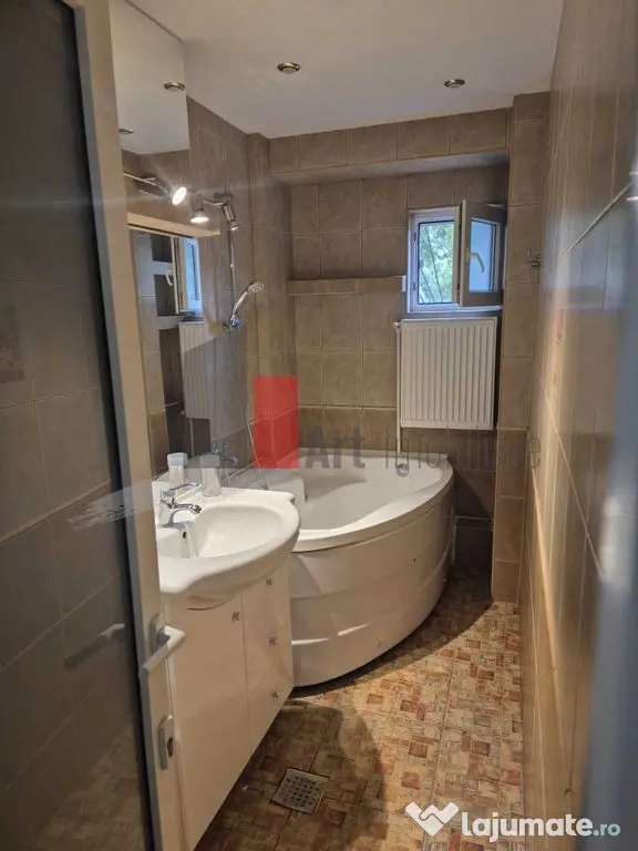 Vanzare apartament 3 camere -Crangasi -Lacul Morii