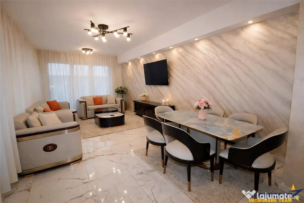 Penthouse Qualis Tractorul Brasov,terasa panoramica,3 balcoa
