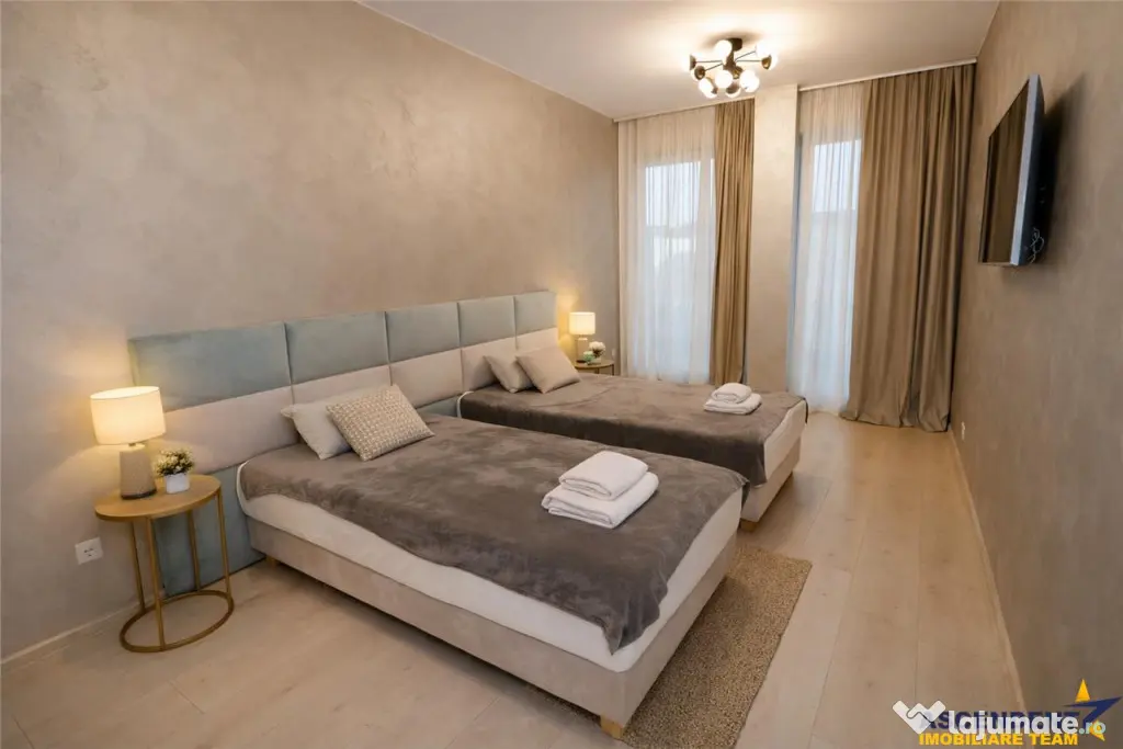 Penthouse Qualis Tractorul Brasov,terasa panoramica,3 balcoa