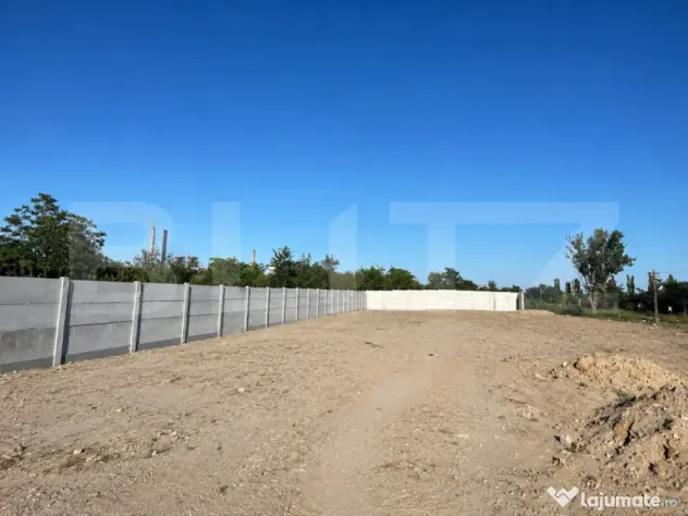 Teren intravilan, 687mp, zona Consul