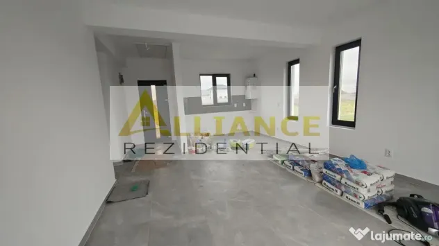 Casa individuala - 3 camere - 2 bai - 378 mp teren