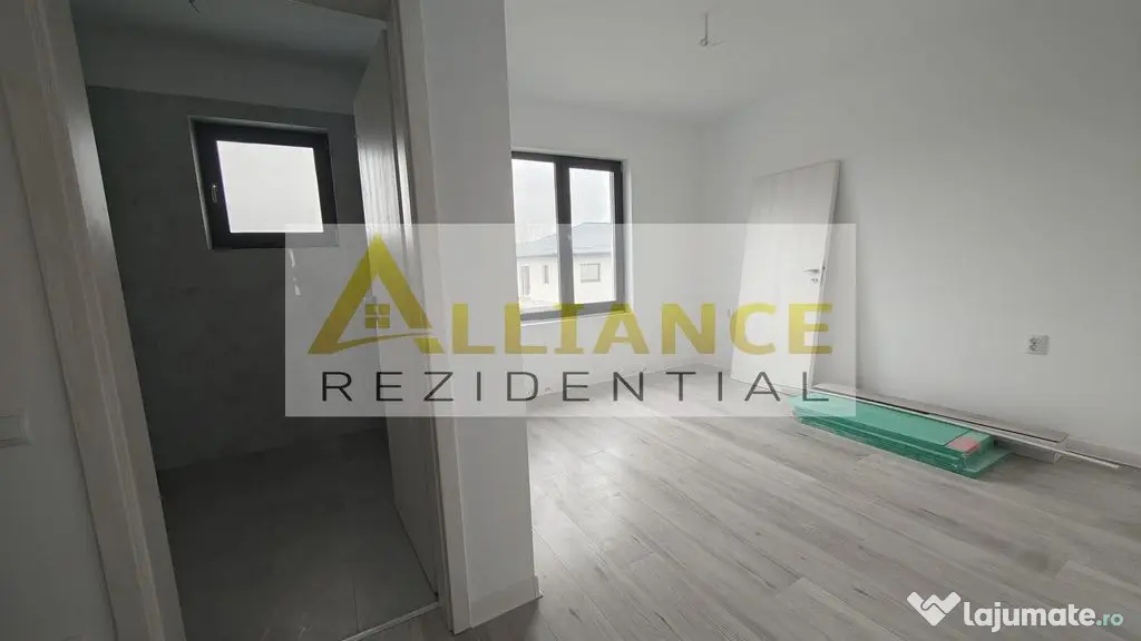 Casa individuala - 3 camere - 2 bai - 378 mp teren