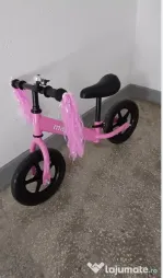 Bicicleta fără pedale.