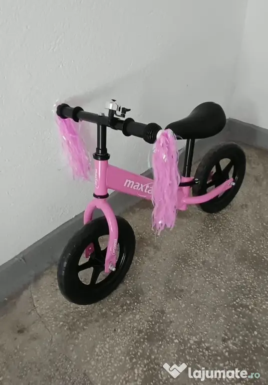 Bicicleta fără pedale.