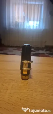 Vând sau Schimb Clarinetul 