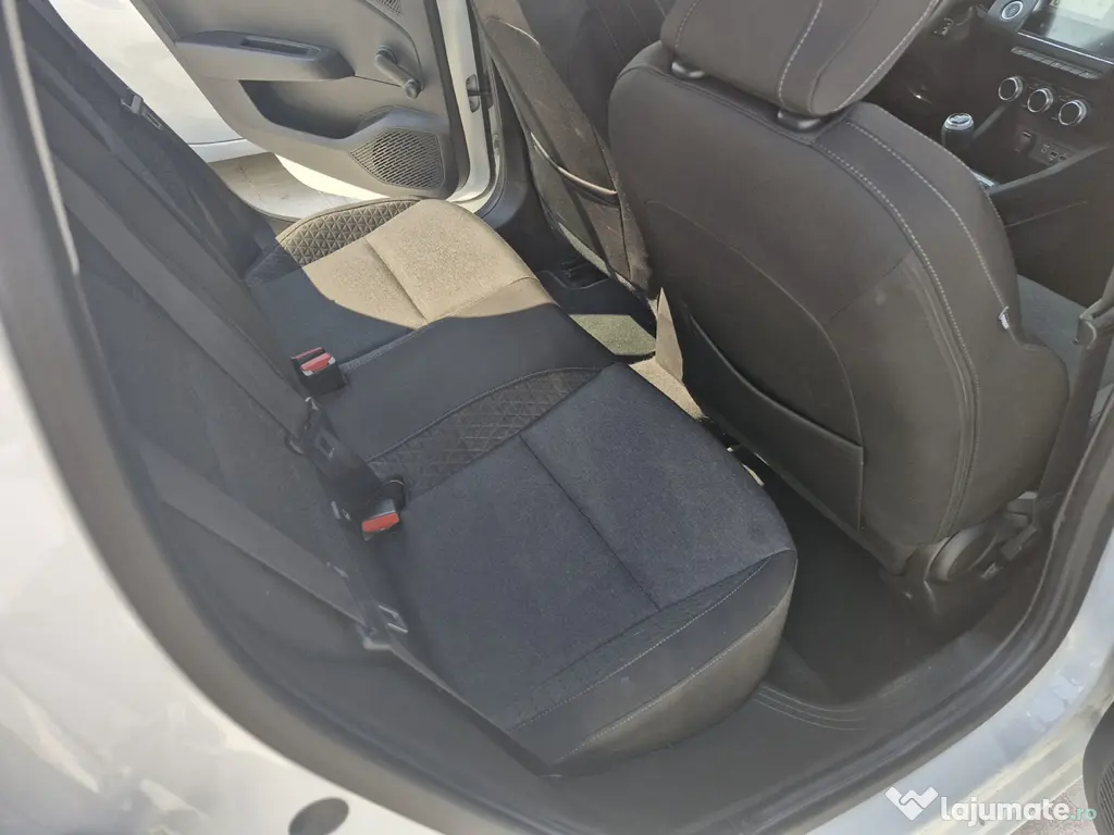 Vând Renault Clio 2020