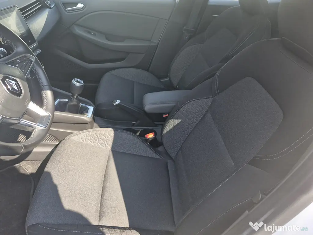 Vând Renault Clio 2020