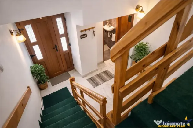 Vila cu 5 camere si garaj propriu, Centrul Istoric Drumul P