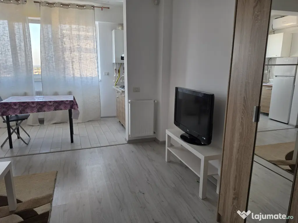 Proprietar închiriez garsoniera in Polux Uverturii,bloc 2022