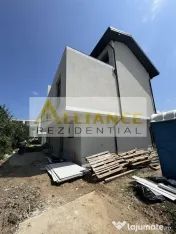 Casa 5 camere tip DUPLEX - 4 bai Terasa + Curte 250 MP