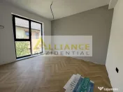 Casa 5 camere tip DUPLEX - 4 bai Terasa + Curte 250 MP