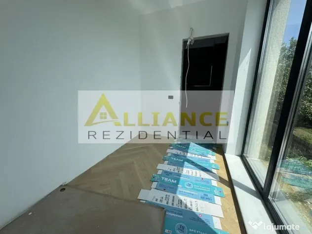 Casa 5 camere tip DUPLEX - 4 bai Terasa + Curte 250 MP